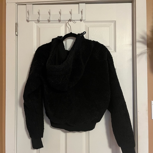 Lululemon Half Zip Sherpa Hoodie - Picture 3 of 3